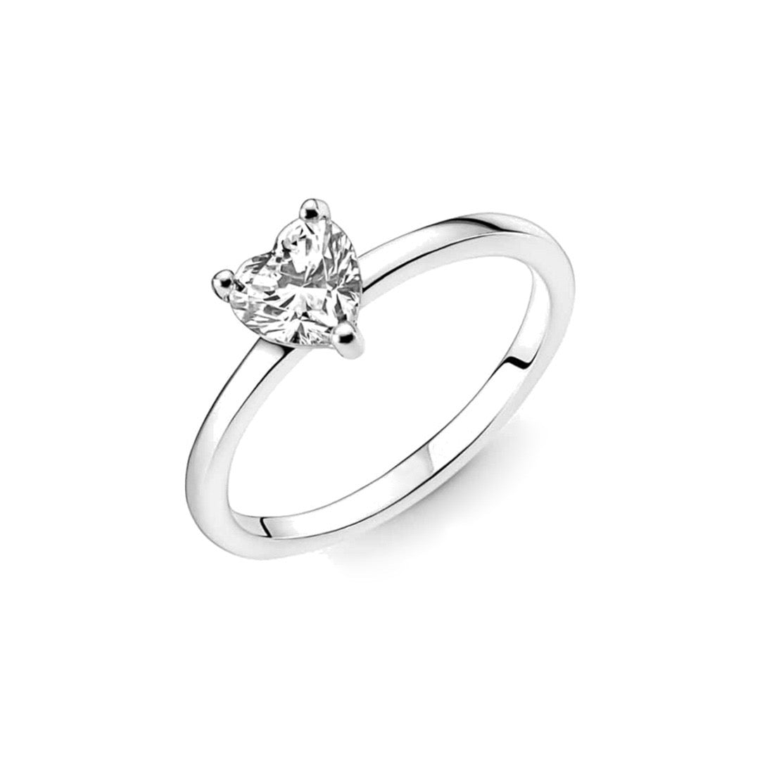 Anillo Clásico Corazón Brillante