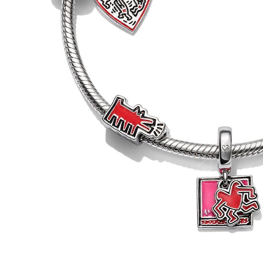 Charm Perro Rojo Keith Haring